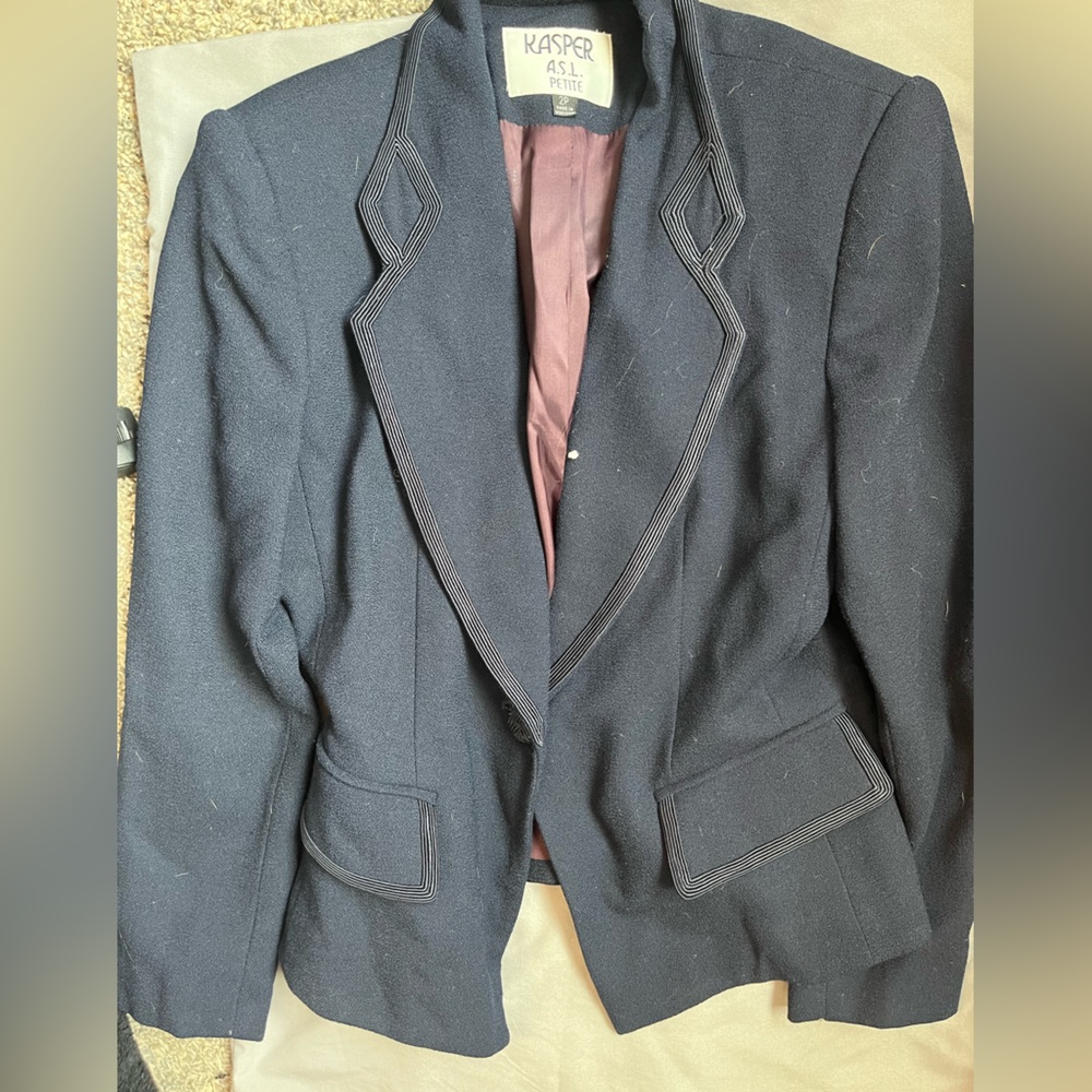 Women’s Vintage Skirt Suit